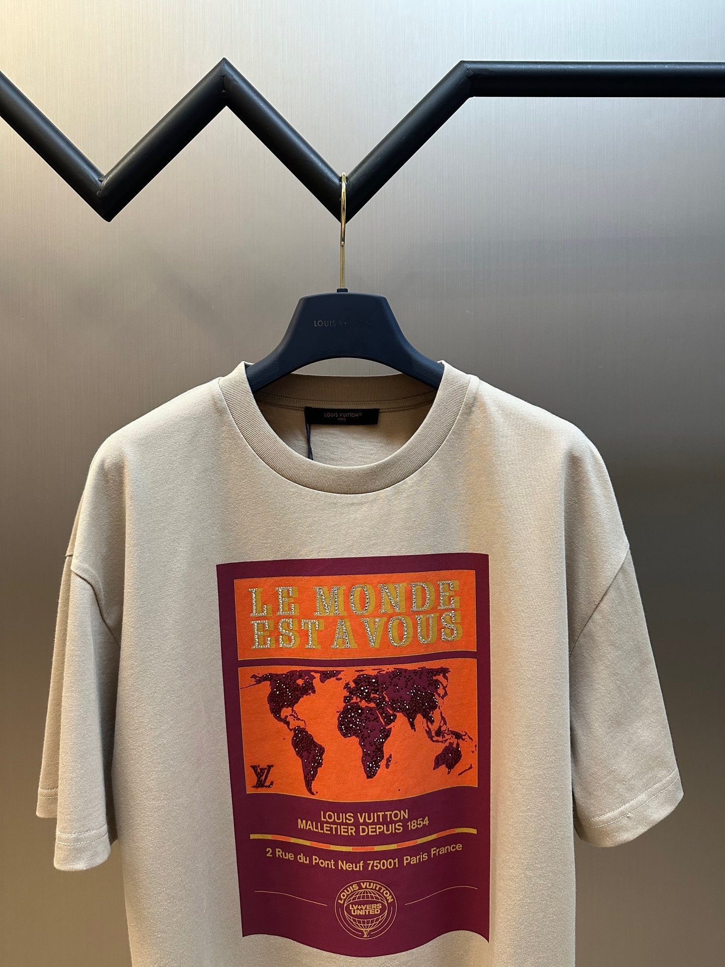 LuxluxHouse Best Quality Clothes T-shirt Louis Vuitton