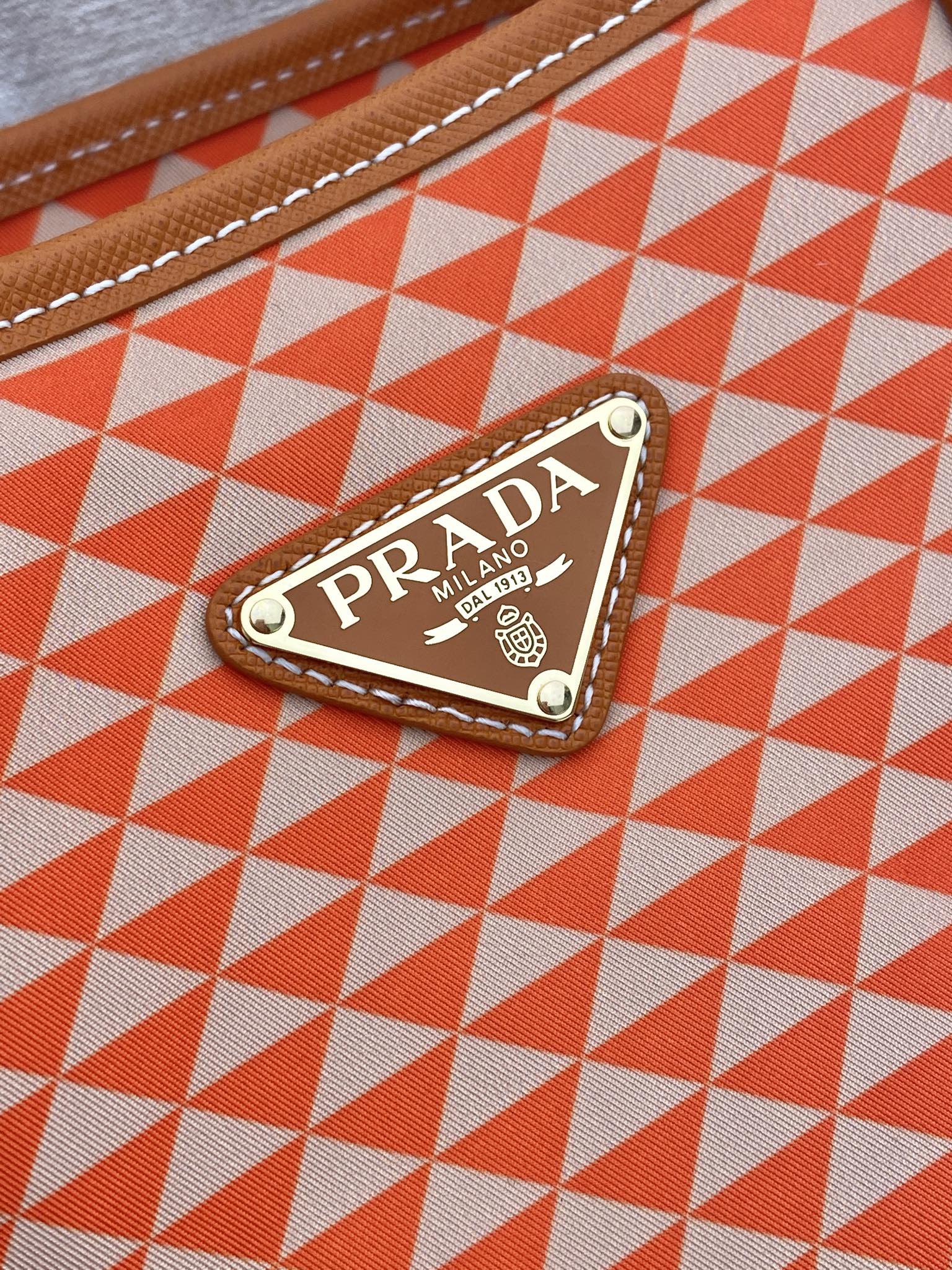 LuxluxHouse Best Quality Bags Prada Women