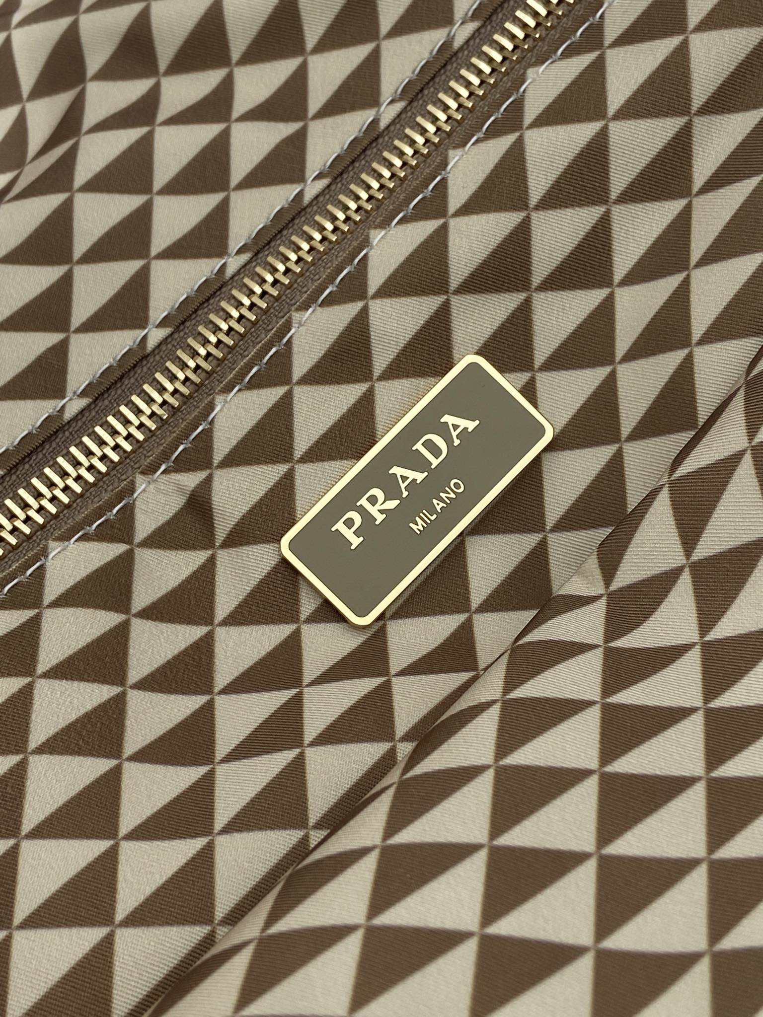 LuxluxHouse Best Quality Bags Prada Women