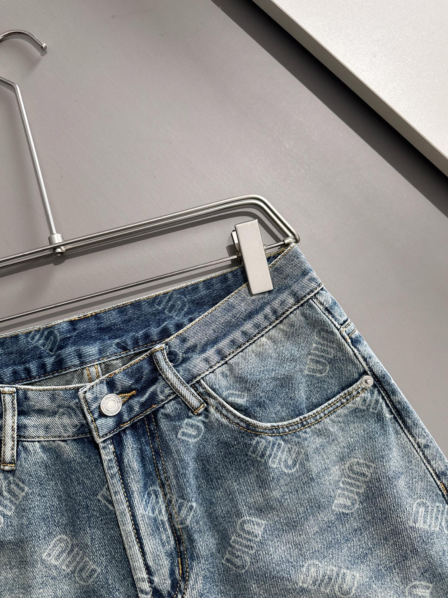 LuxluxHouse Best Quality Clothes Miu Miu Pants