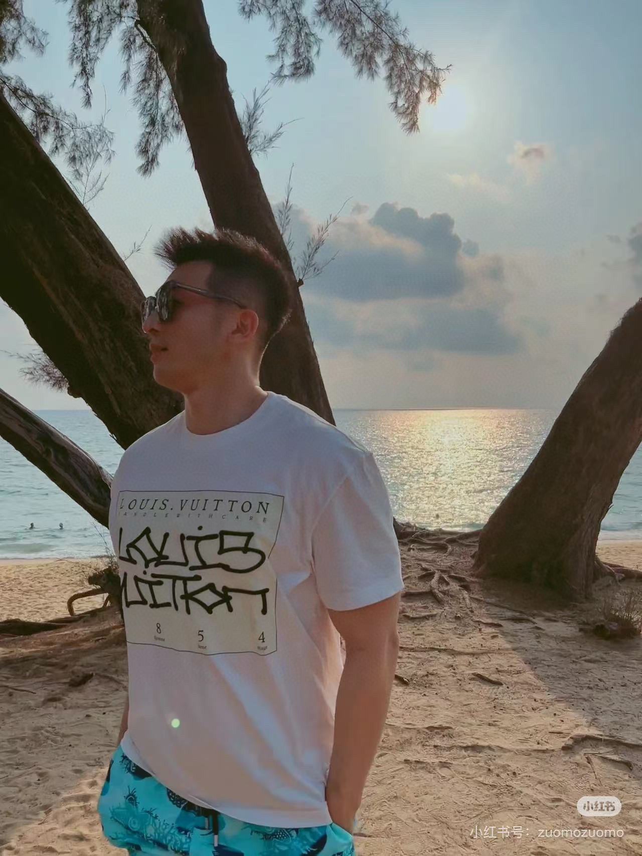 LuxluxHouse Best Quality Clothes T-shirt Louis Vuitton