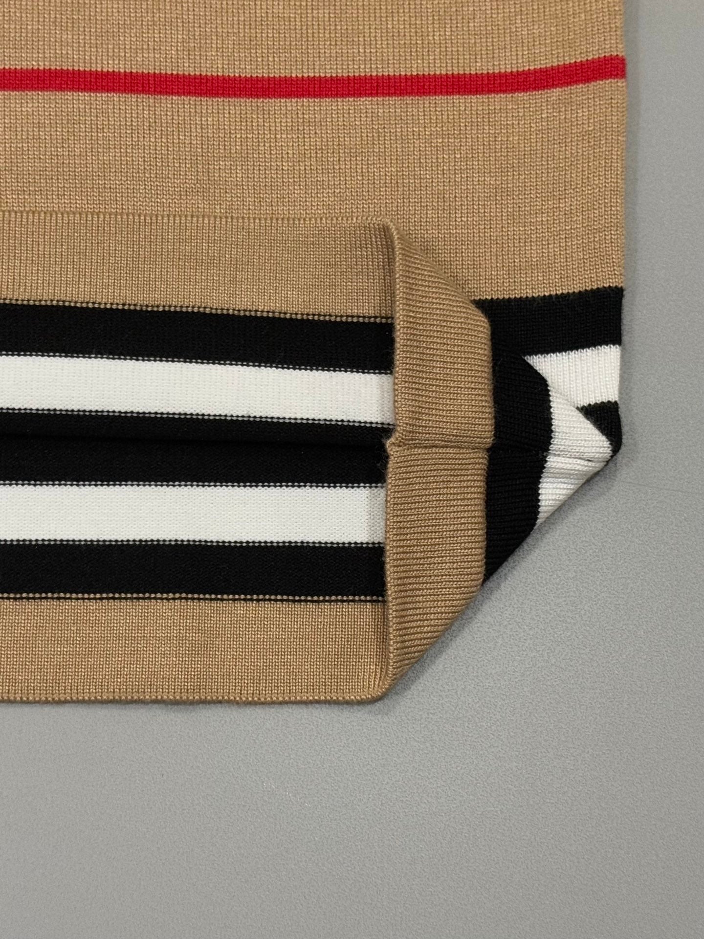 LuxluxHouse Best Quality Clothes Burberry T-shirt