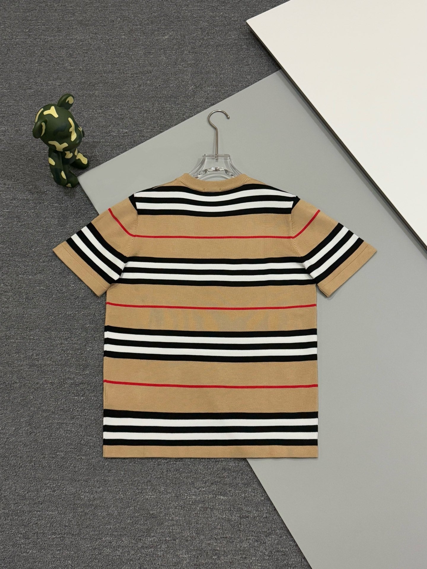 LuxluxHouse Best Quality Clothes Burberry T-shirt