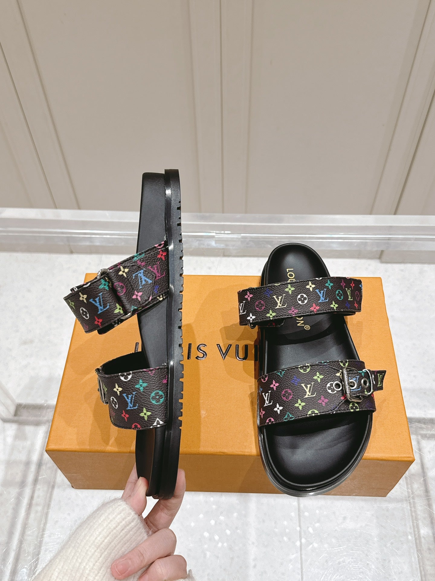 LuxluxHouse Best Quality Women Shoes Louis Vuitton