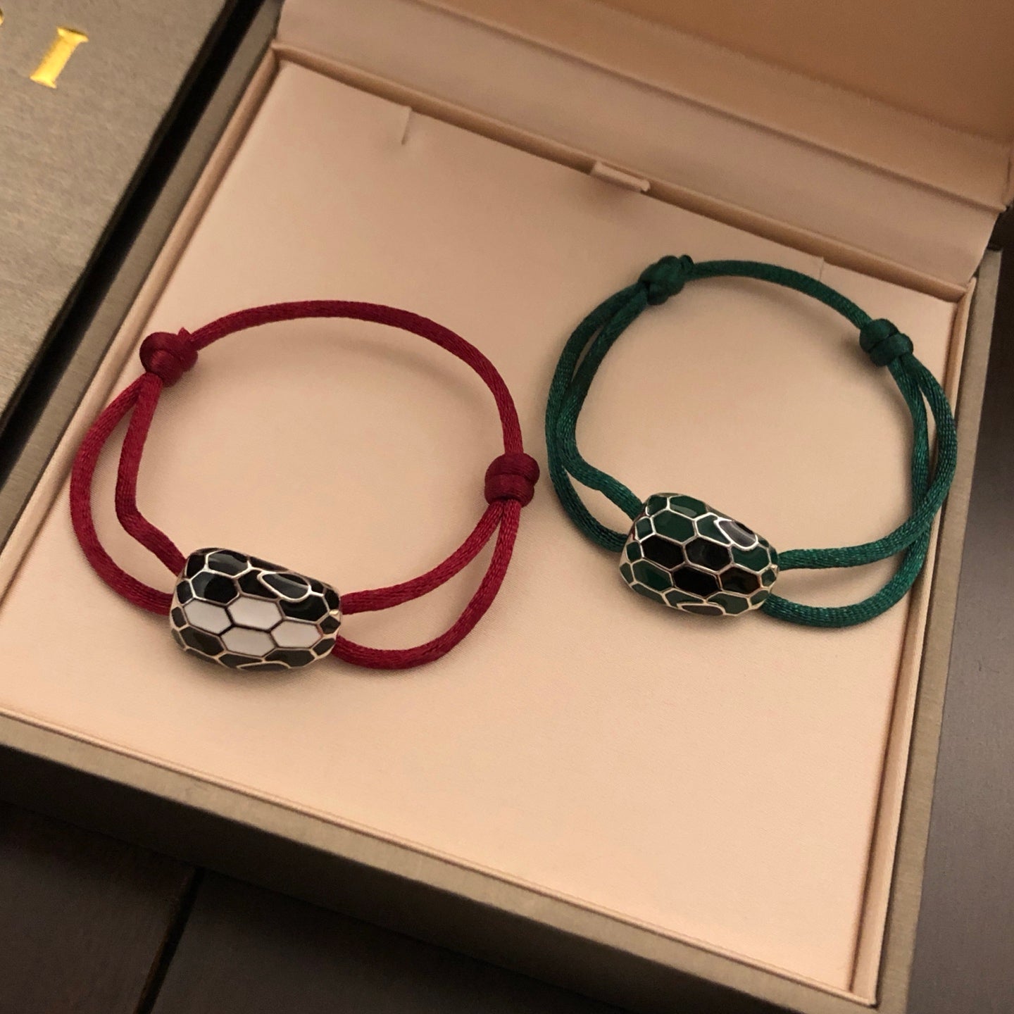 LuxluxHouse Best Quality Accessories Bracelet Bvlgari