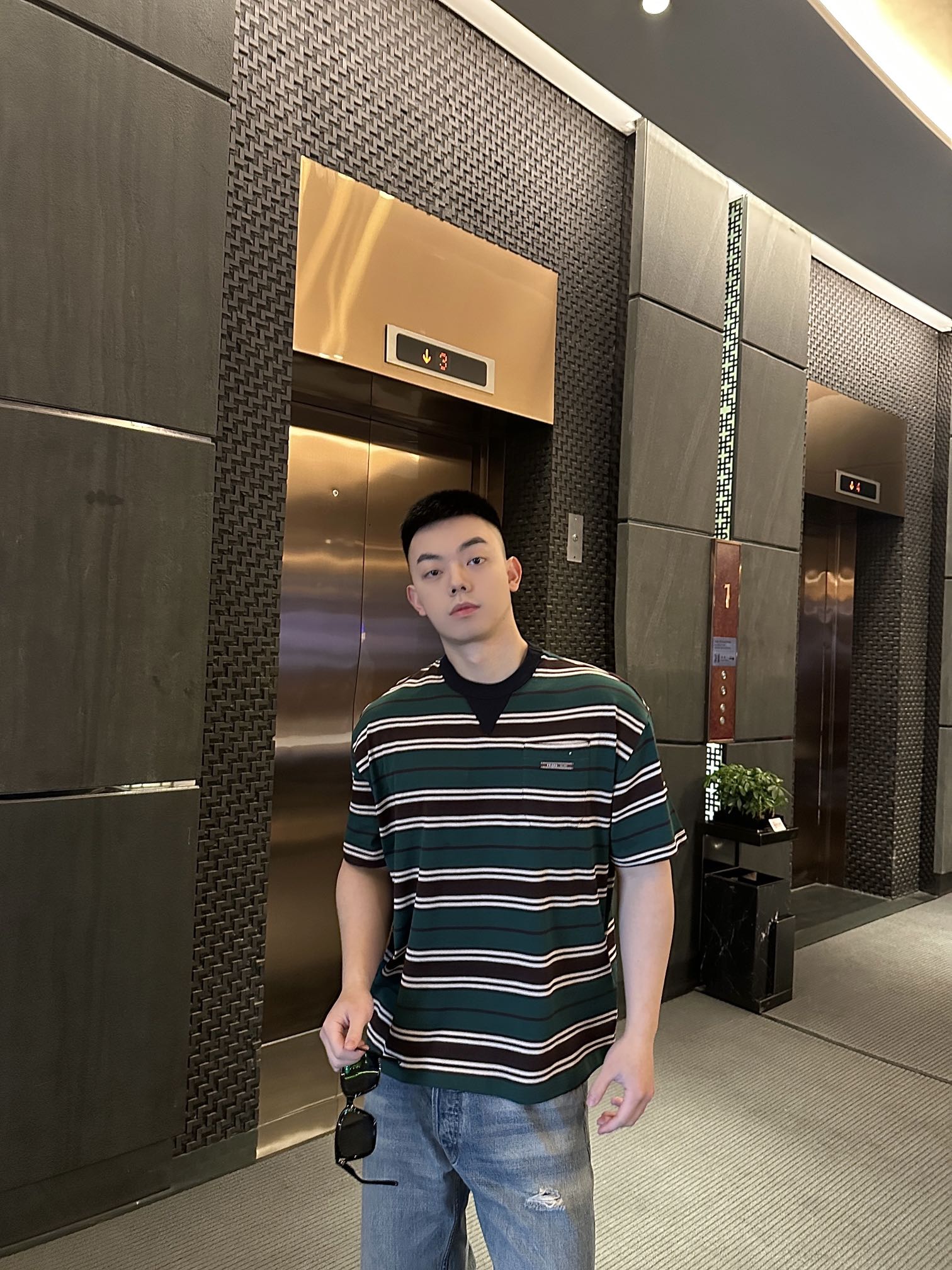 LuxluxHouse Best Quality Clothes T-shirt Prada