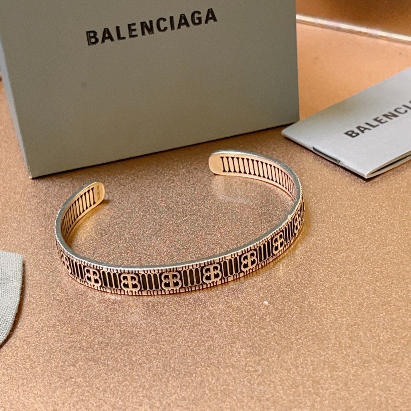 LuxluxHouse Best Quality Accessories Bracelet Balenciaga