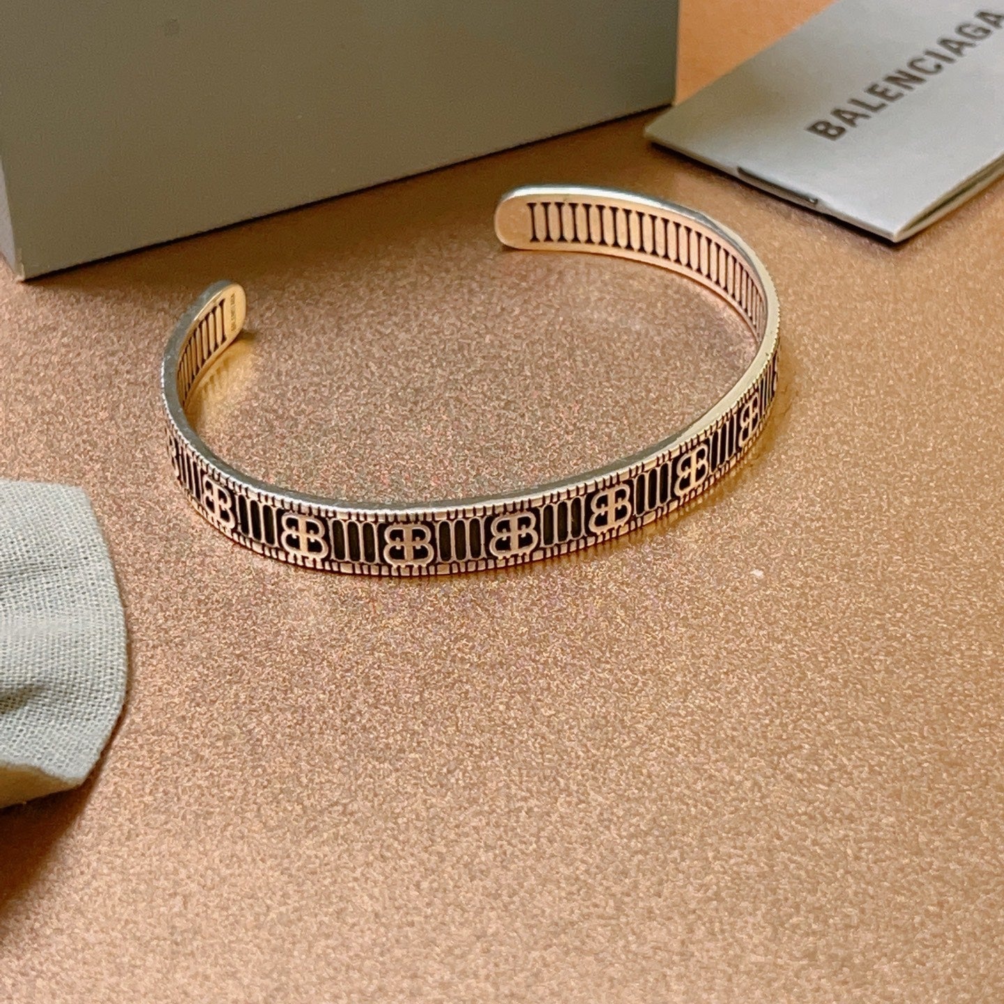 LuxluxHouse Best Quality Accessories Bracelet Balenciaga