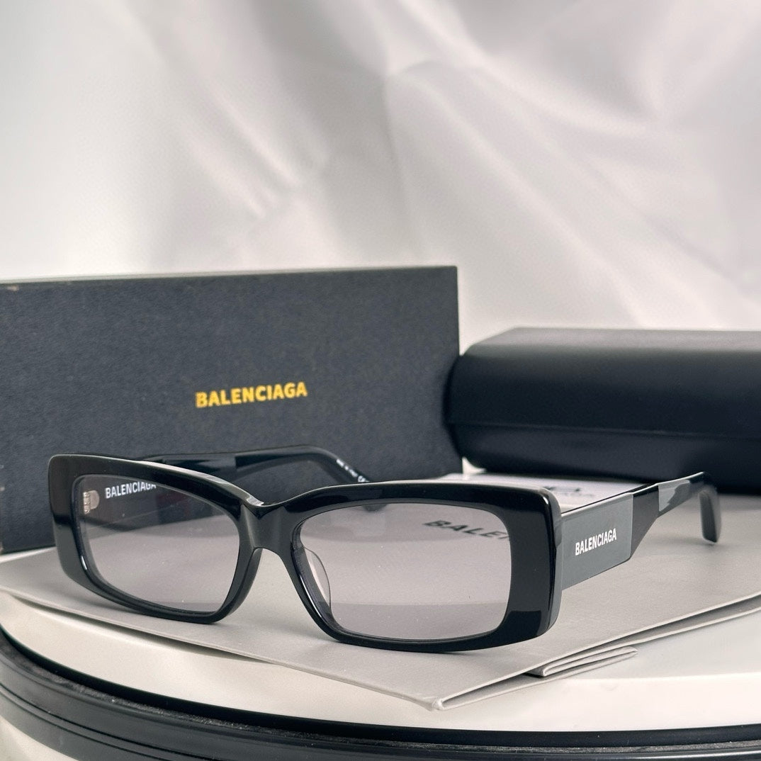 LuxluxHouse Best Quality Glasses Balenciaga