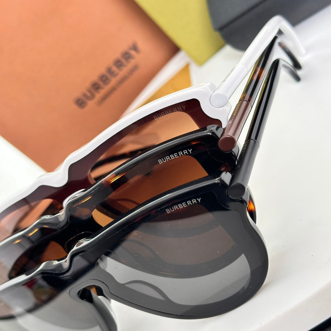 LuxluxHouse Best Quality Glasses Burberry