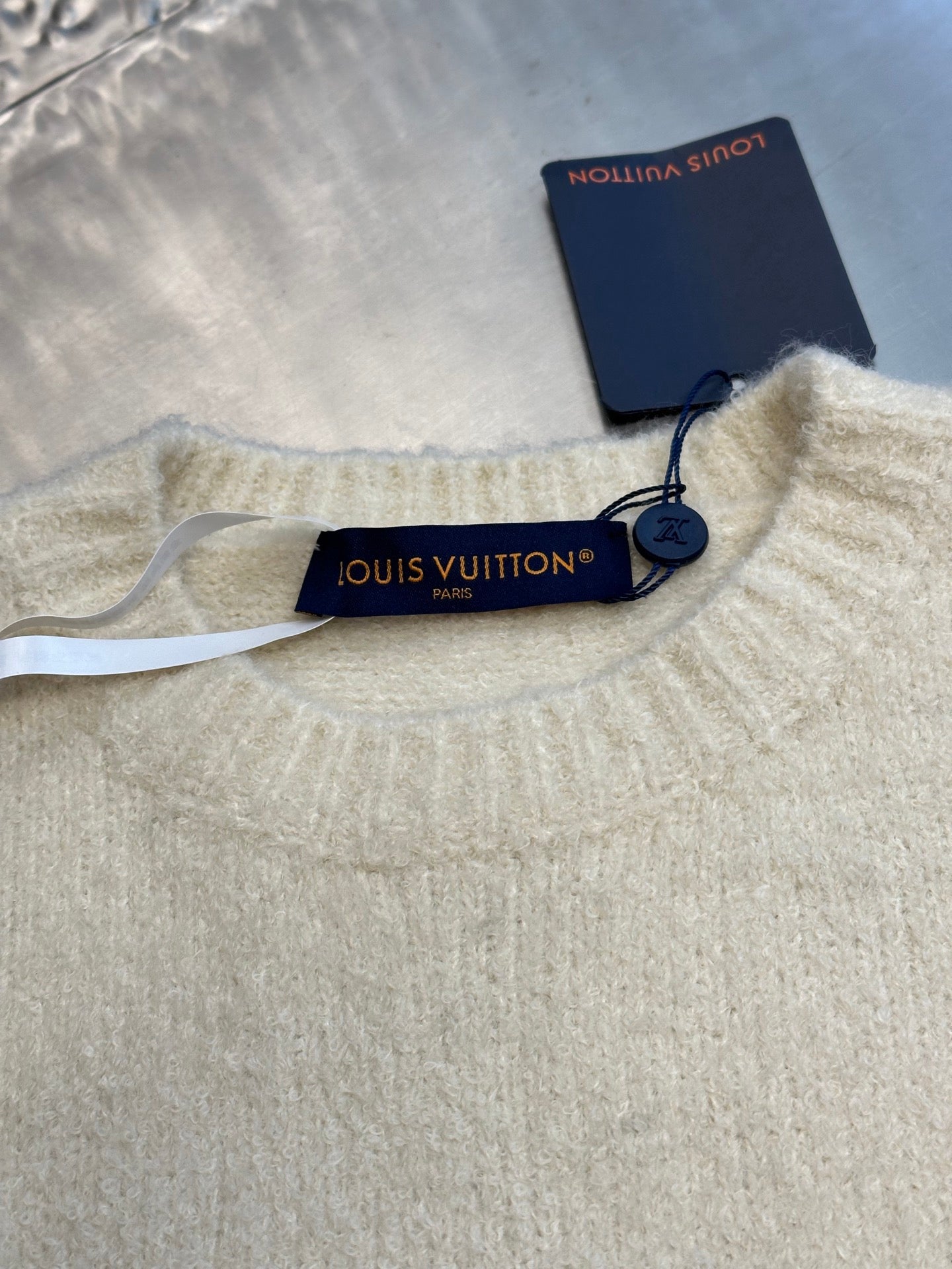 LuxluxHouse Best Quality Clothes Hoodie & Sweater Louis Vuitton
