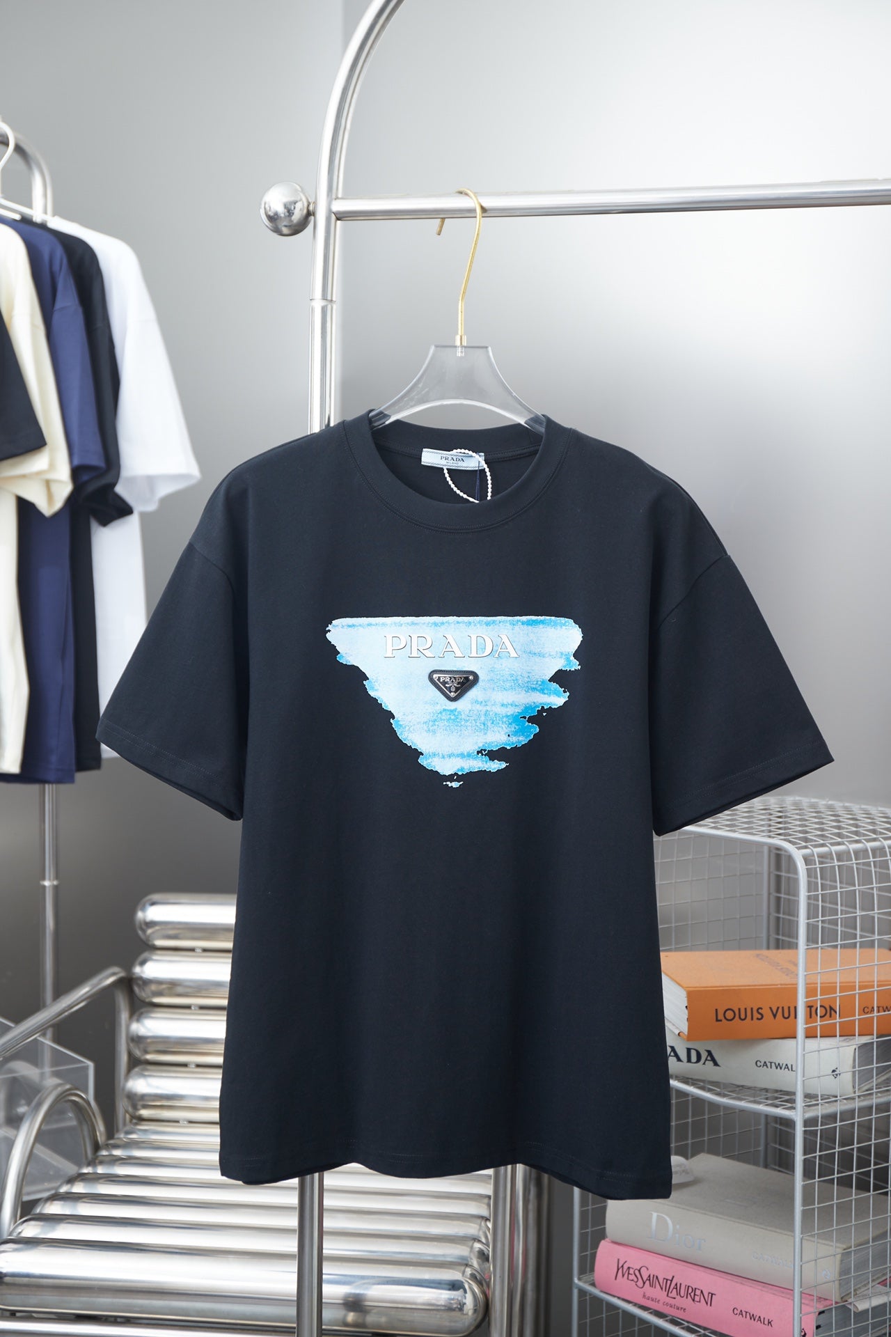 LuxluxHouse Best Quality Clothes T-shirt Prada