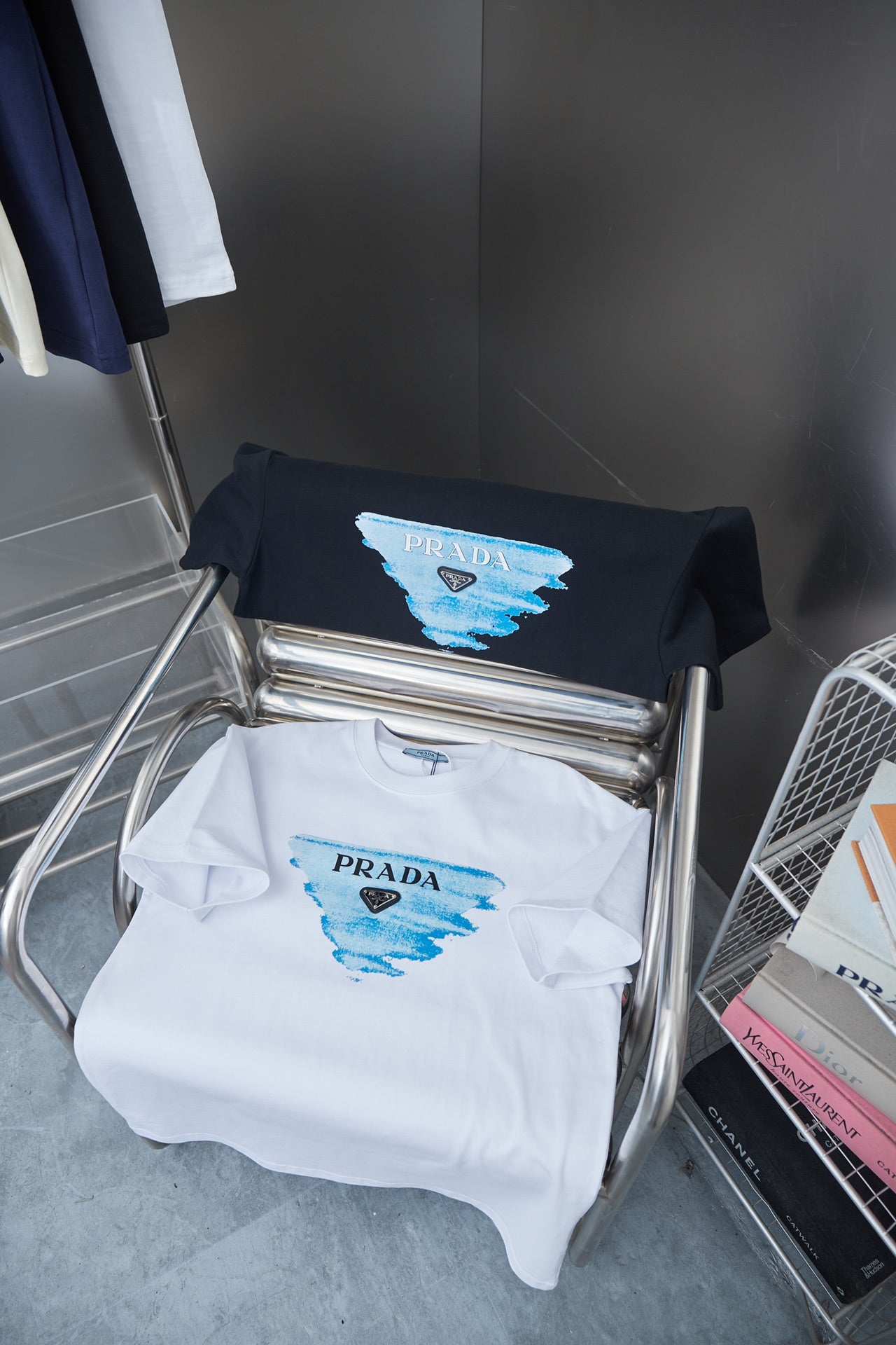 LuxluxHouse Best Quality Clothes T-shirt Prada