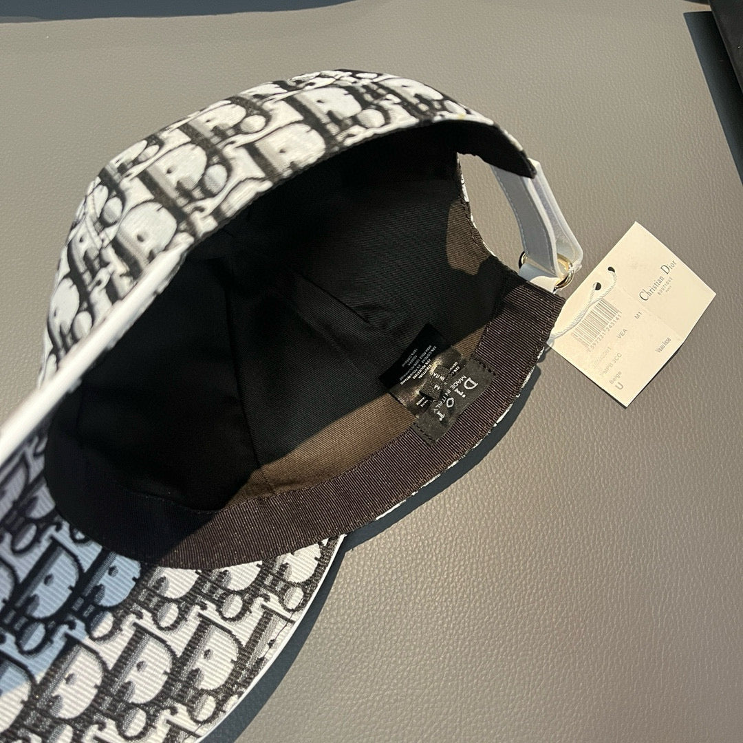 LuxluxHouse Best Quality Caps Dior