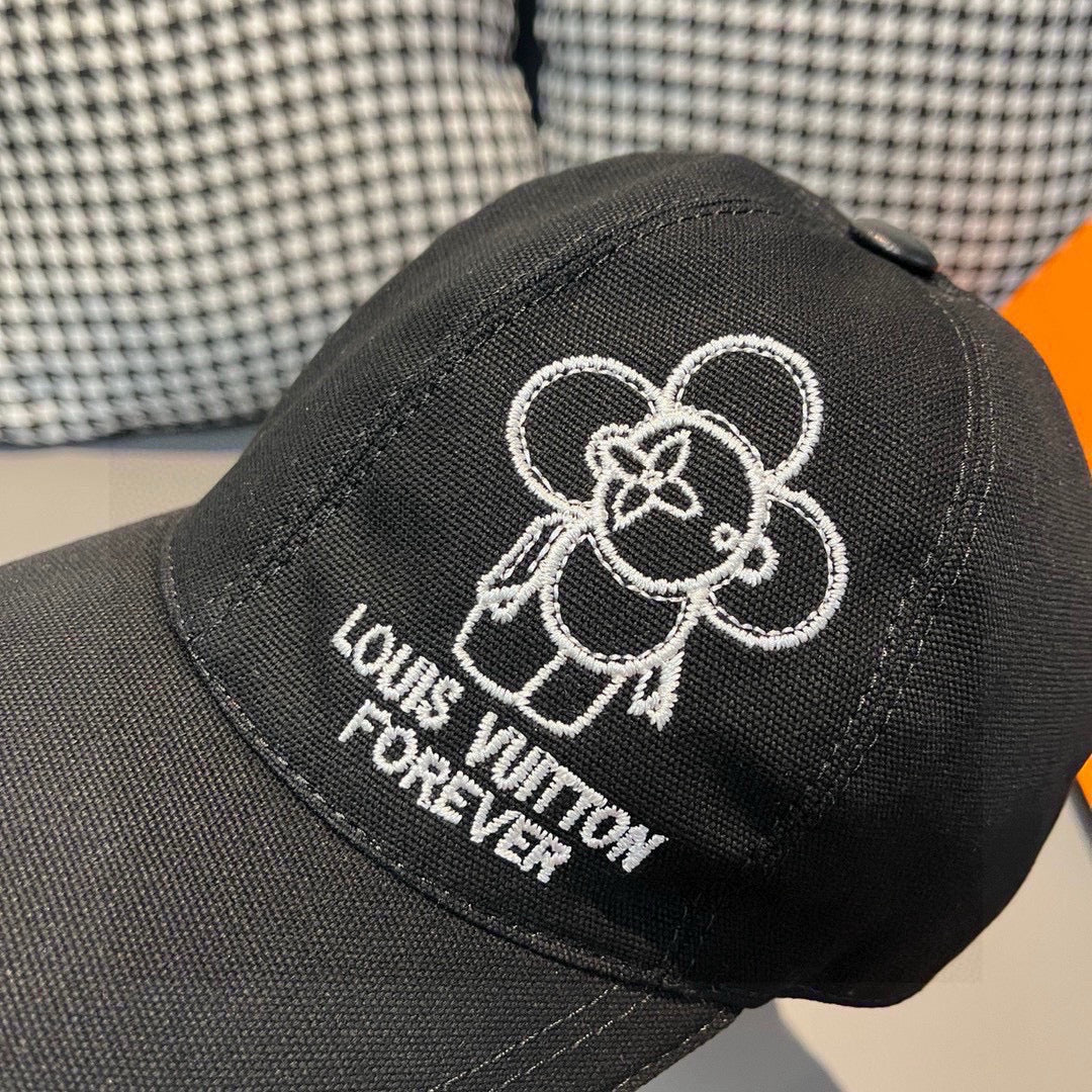 LuxluxHouse Best Quality Caps Louis Vuitton
