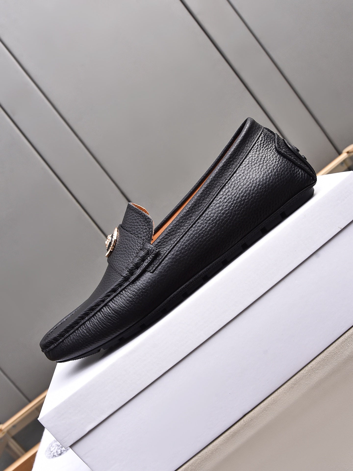 LuxluxHouse Best Quality Shoes Versace