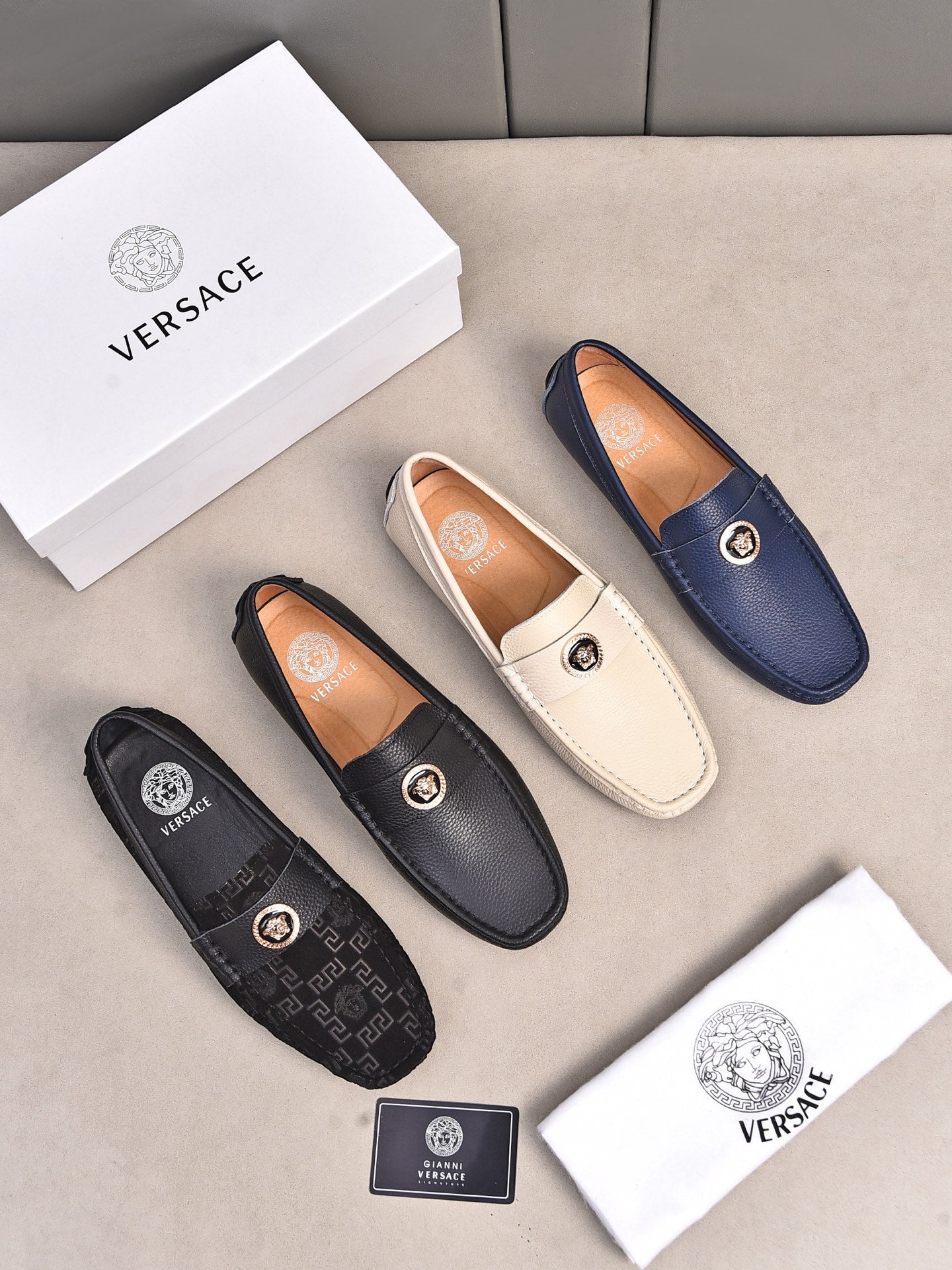 LuxluxHouse Best Quality Shoes Versace