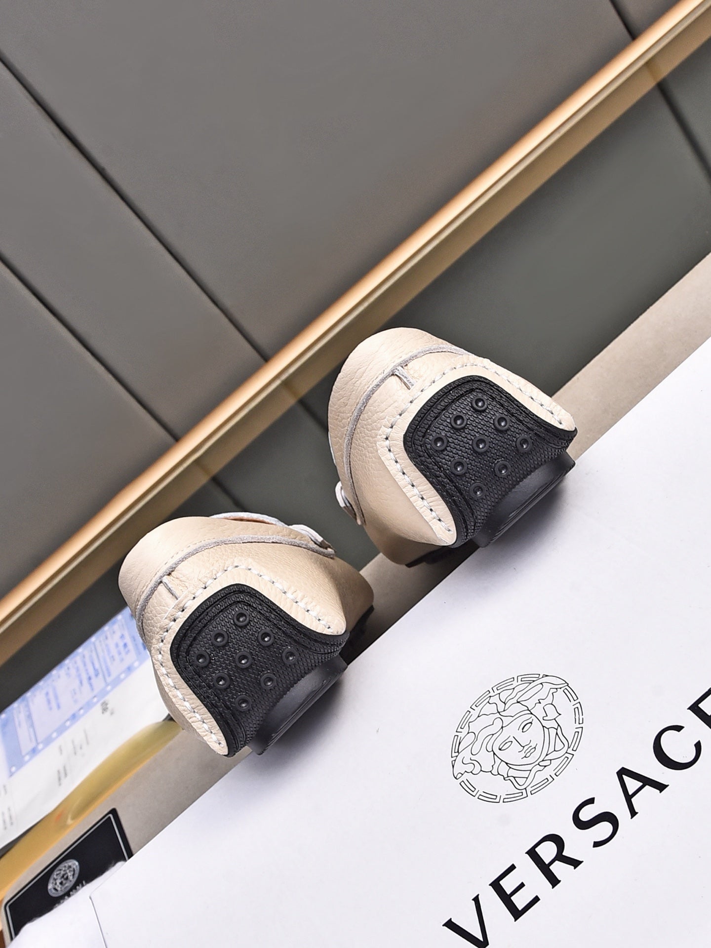 LuxluxHouse Best Quality Shoes Versace