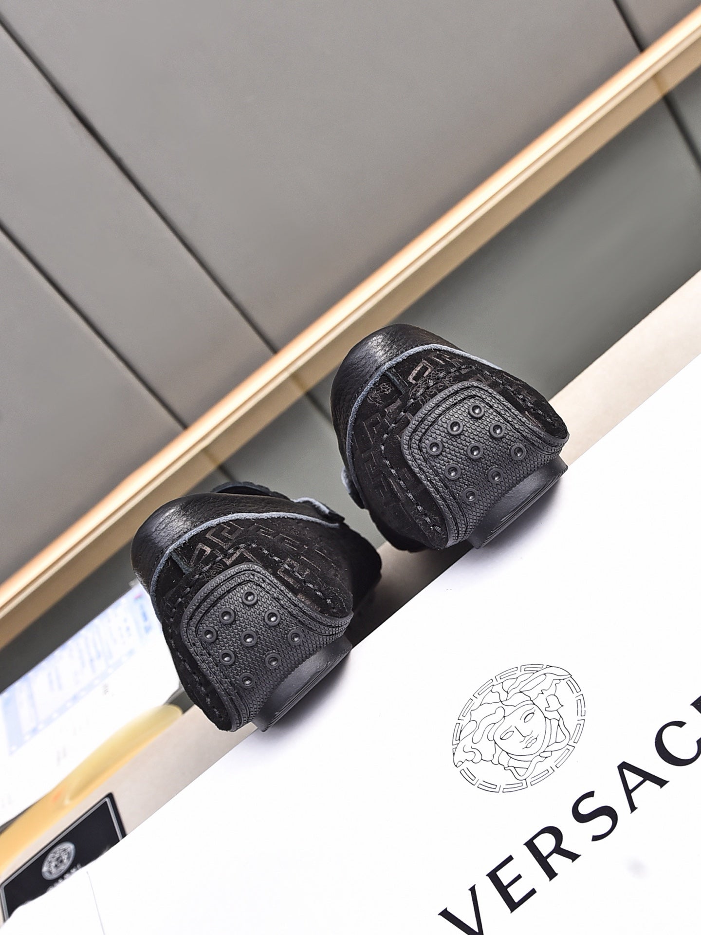 LuxluxHouse Best Quality Shoes Versace