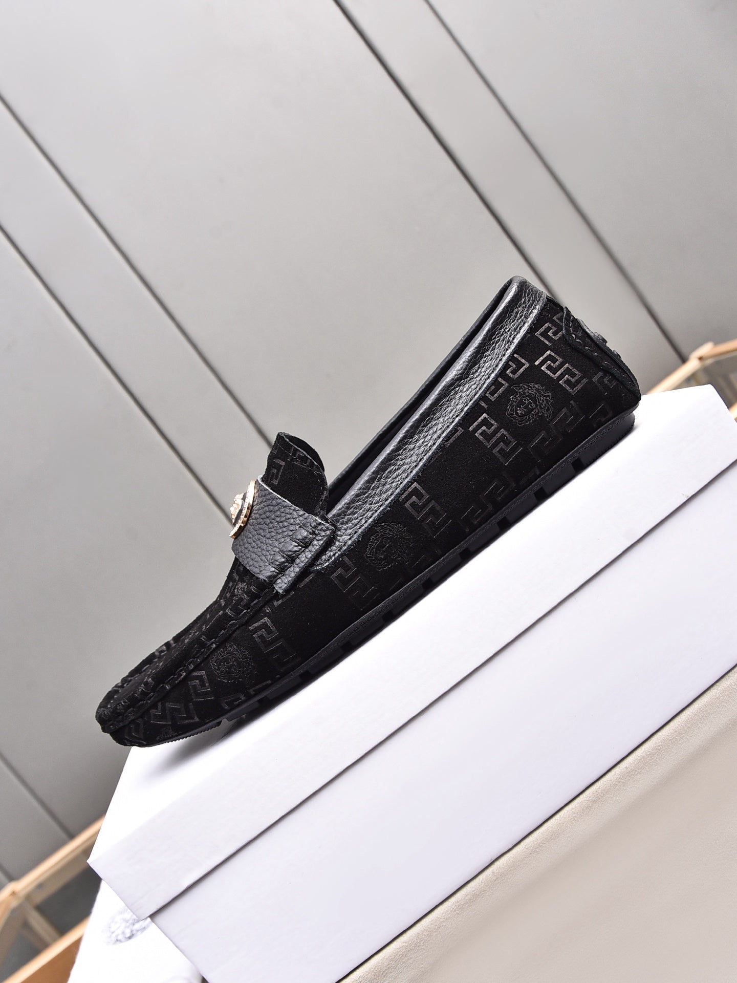 LuxluxHouse Best Quality Shoes Versace