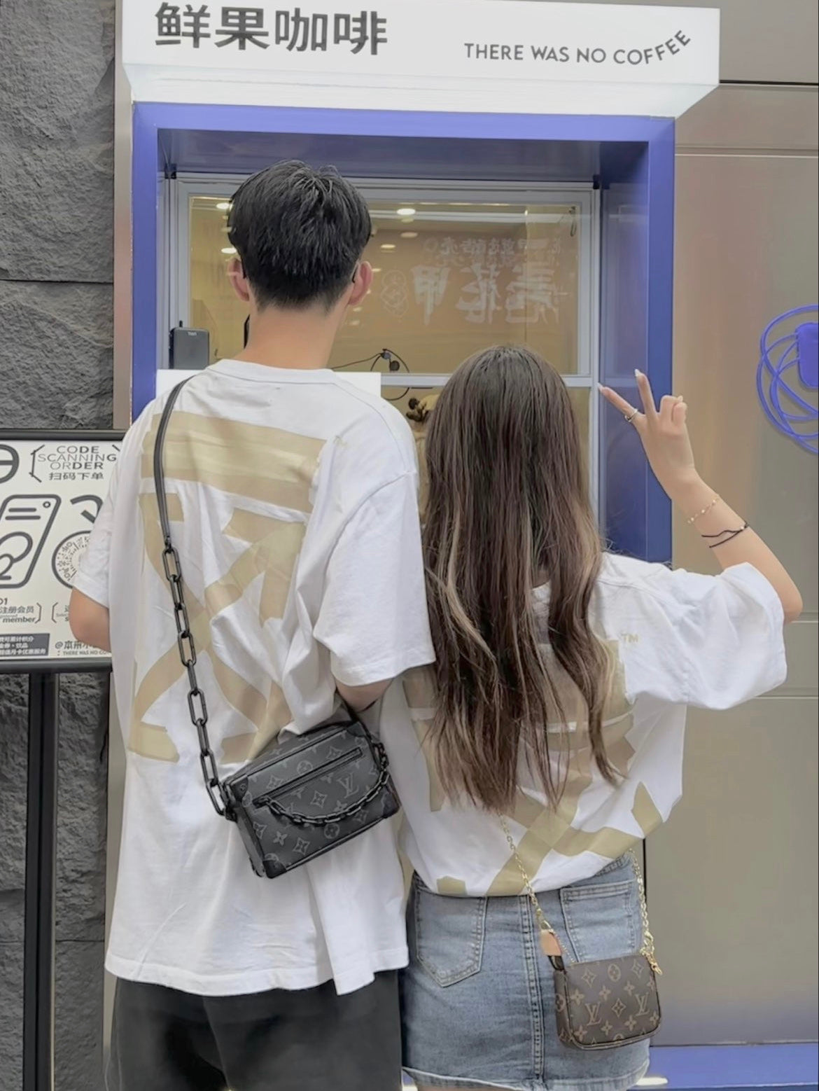 LuxluxHouse Best Quality Clothes Off White T-shirt