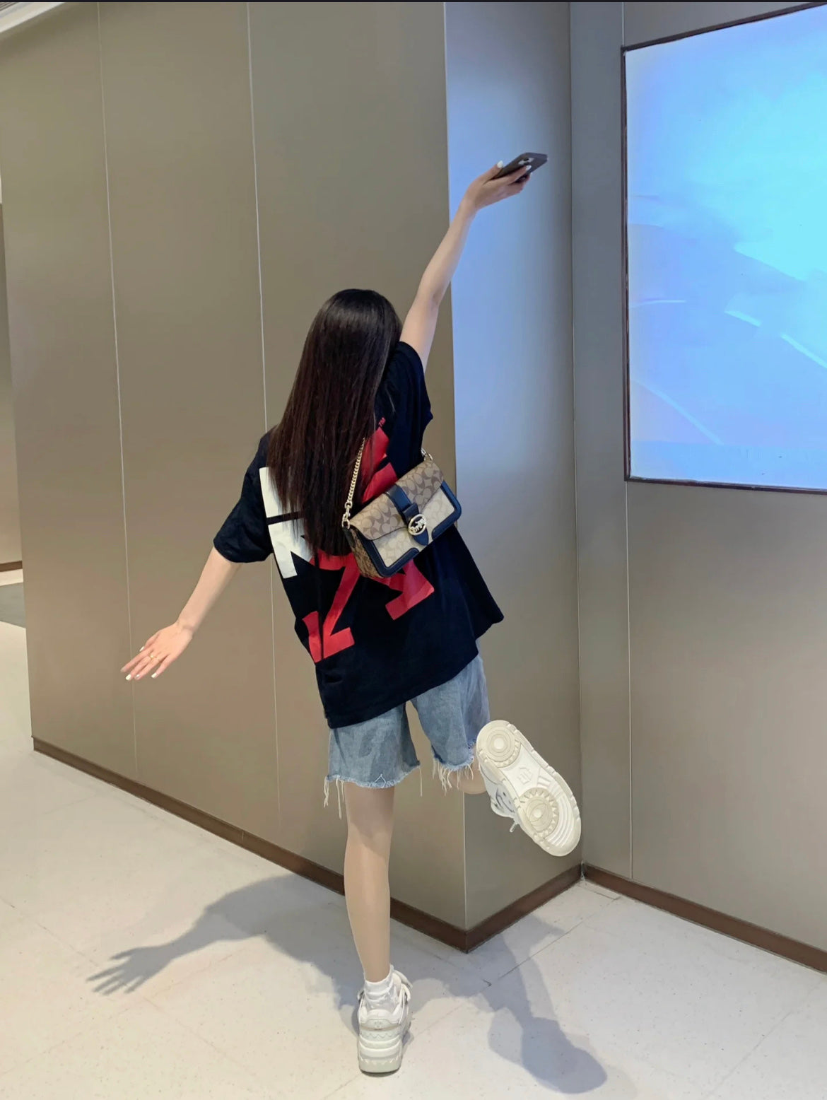 LuxluxHouse Best Quality Clothes Off White T-shirt
