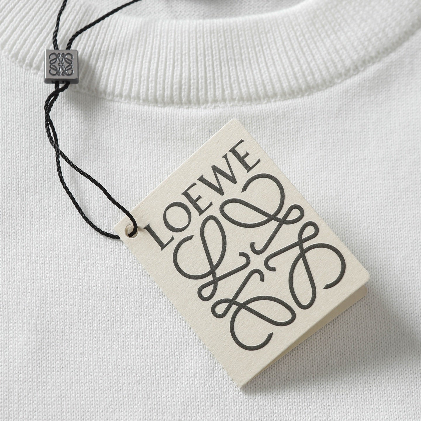 LuxluxHouse Best Quality Clothes T-shirt Loewe