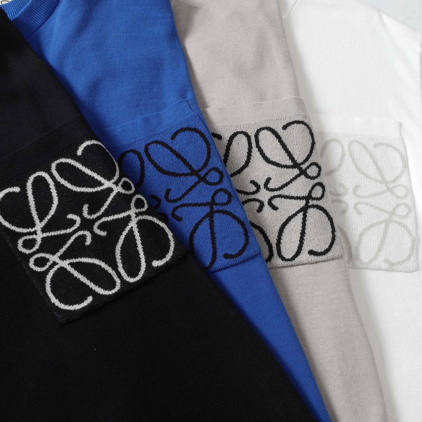 LuxluxHouse Best Quality Clothes T-shirt Loewe