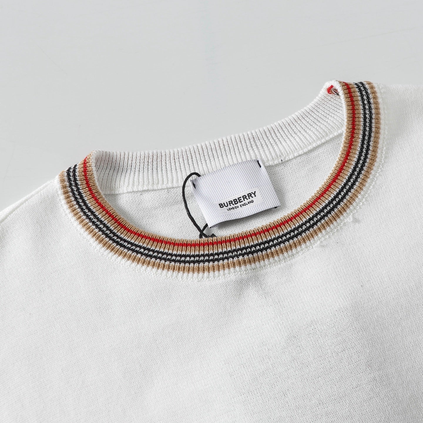 LuxluxHouse Best Quality Clothes Burberry T-shirt