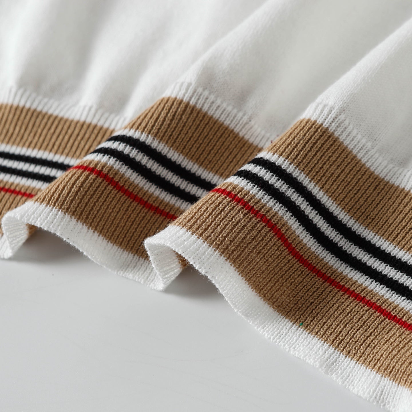 LuxluxHouse Best Quality Clothes Burberry T-shirt