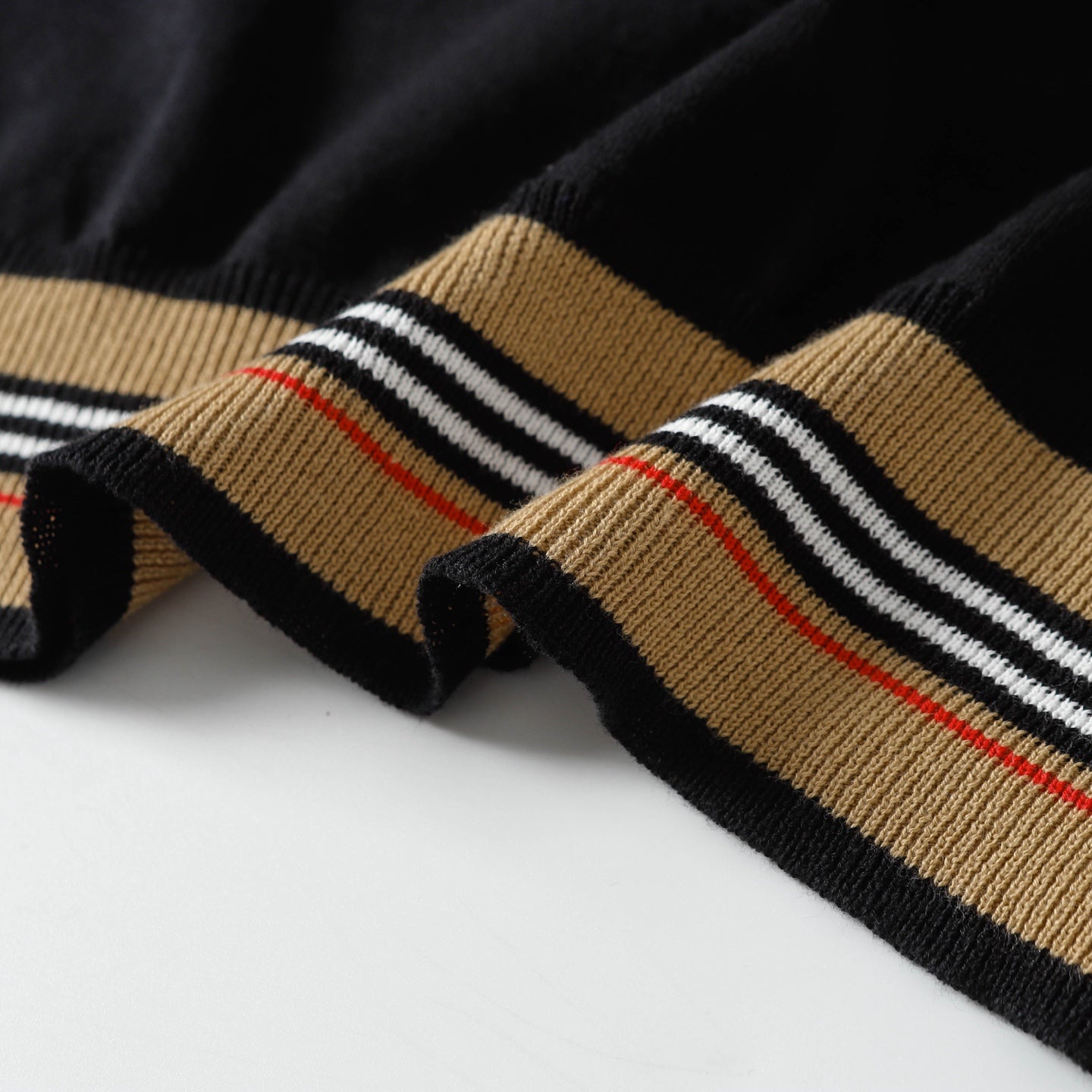 LuxluxHouse Best Quality Clothes Burberry T-shirt