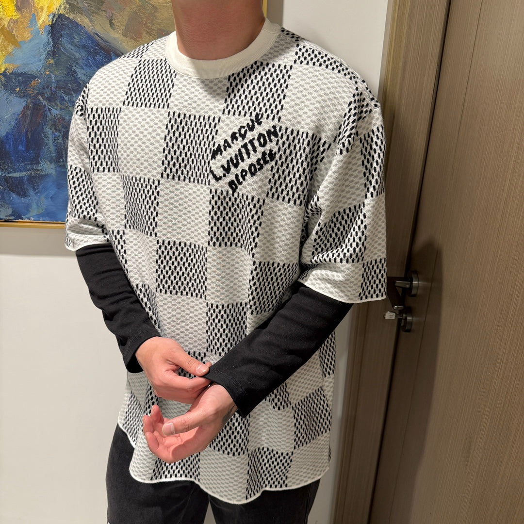 LuxluxHouse Best Quality Clothes T-shirt Louis Vuitton