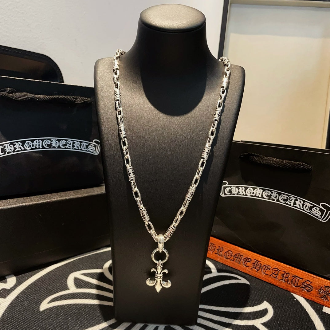LuxluxHouse Best Quality Accessories Necklace Chrome Hearts