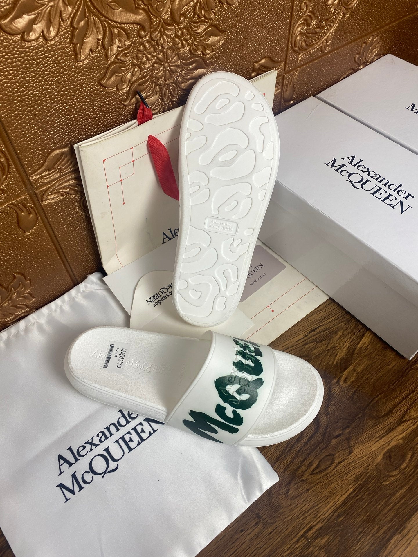 LuxluxHouse Best Quality Sandals Alexander McQueen