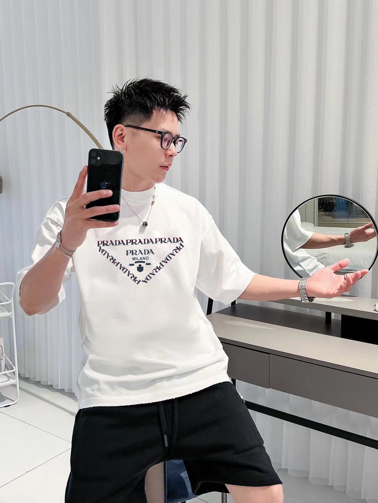 LuxluxHouse Best Quality Clothes T-shirt Prada