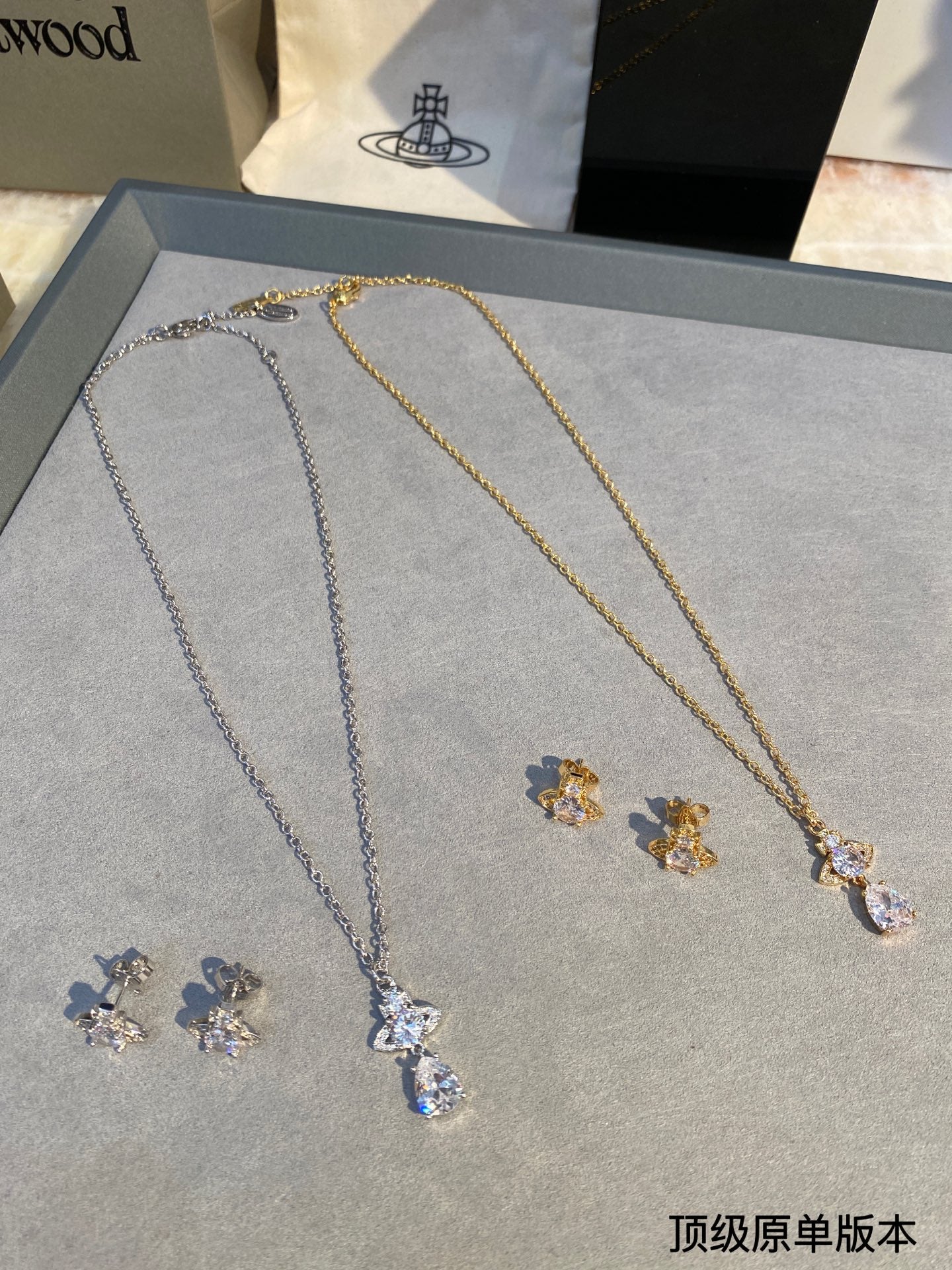 LuxluxHouse Best Quality Accessories Vivienne Westwood Necklace