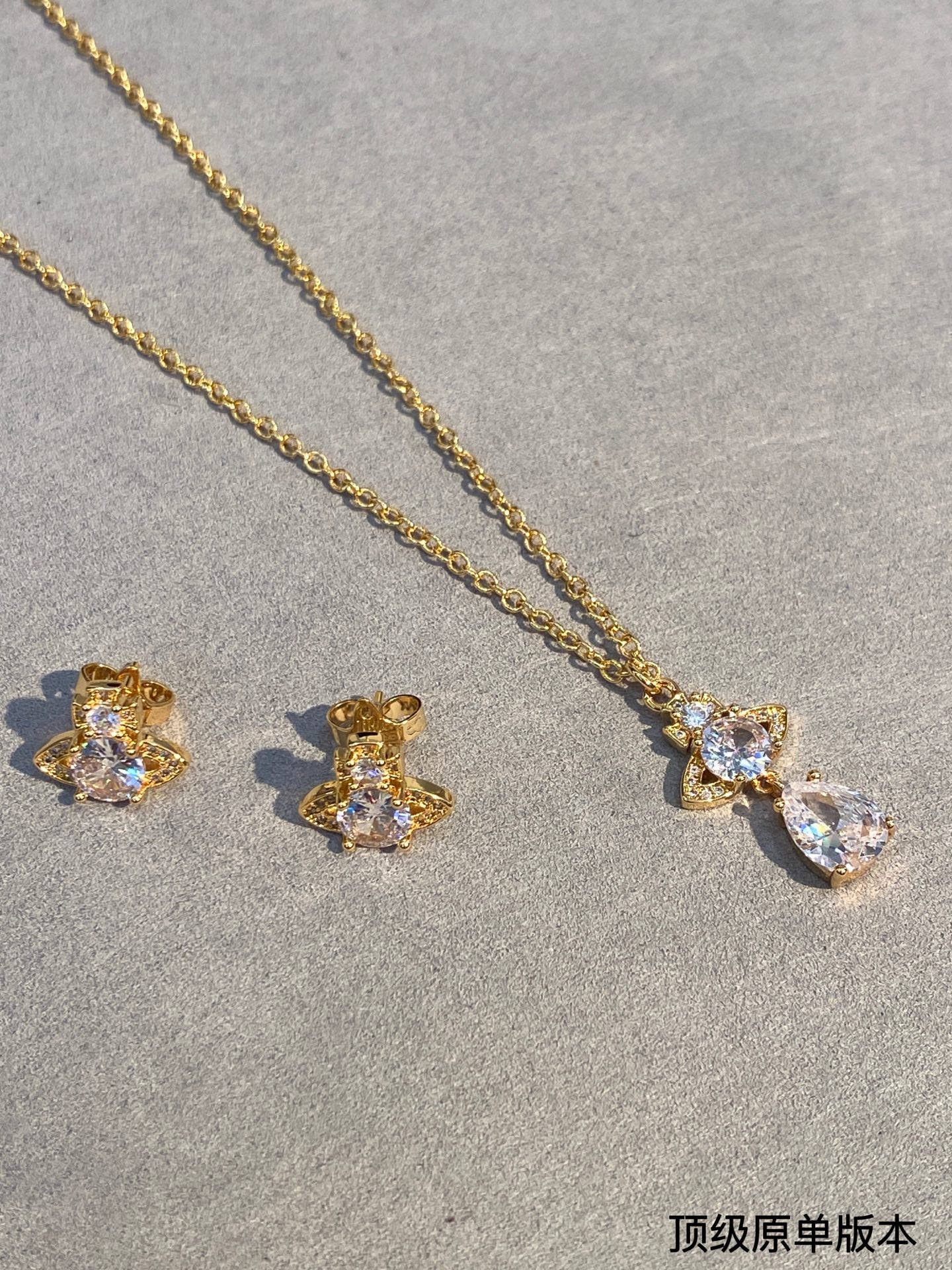 LuxluxHouse Best Quality Accessories Vivienne Westwood Necklace