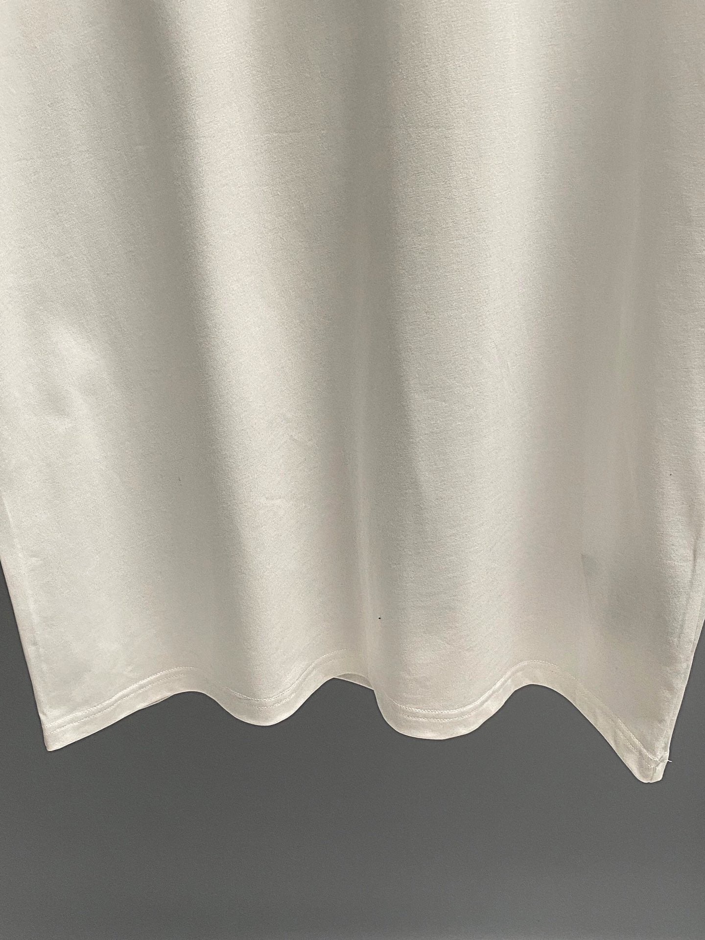 LuxluxHouse Best Quality Clothes T-shirt Prada