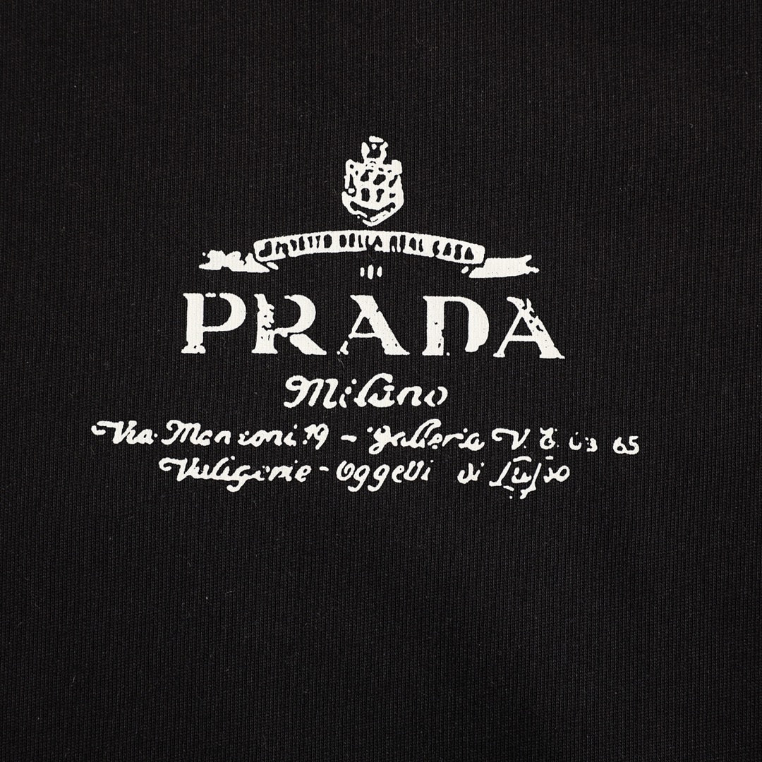 LuxluxHouse Best Quality Clothes T-shirt Prada