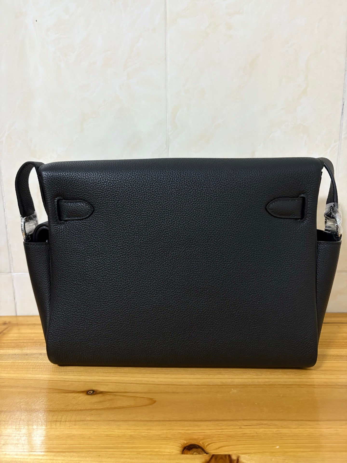 LuxluxHouse Best Quality Bags Women Men Hermes