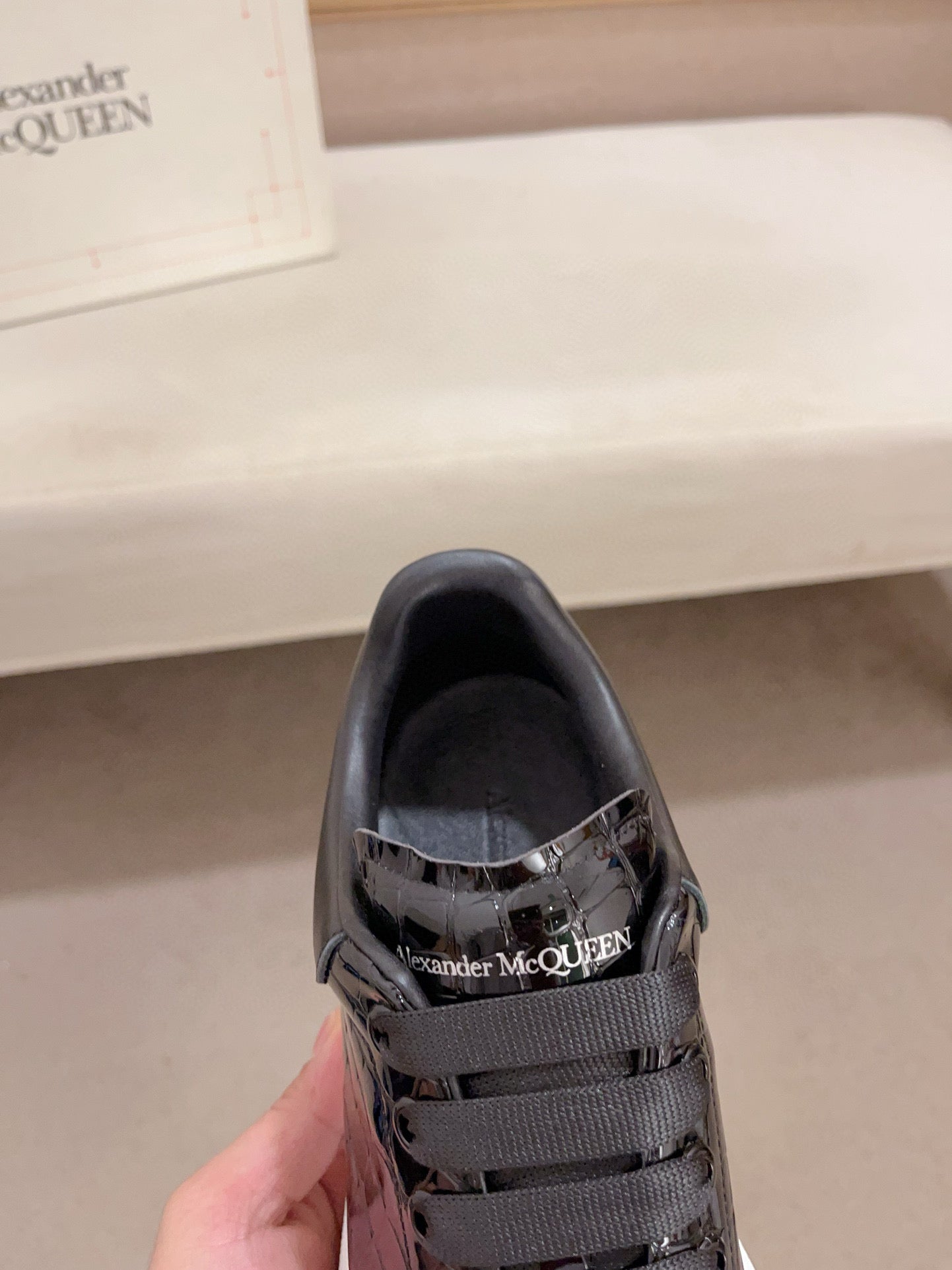 LuxluxHouse Best Quality Shoes Alexander McQueen