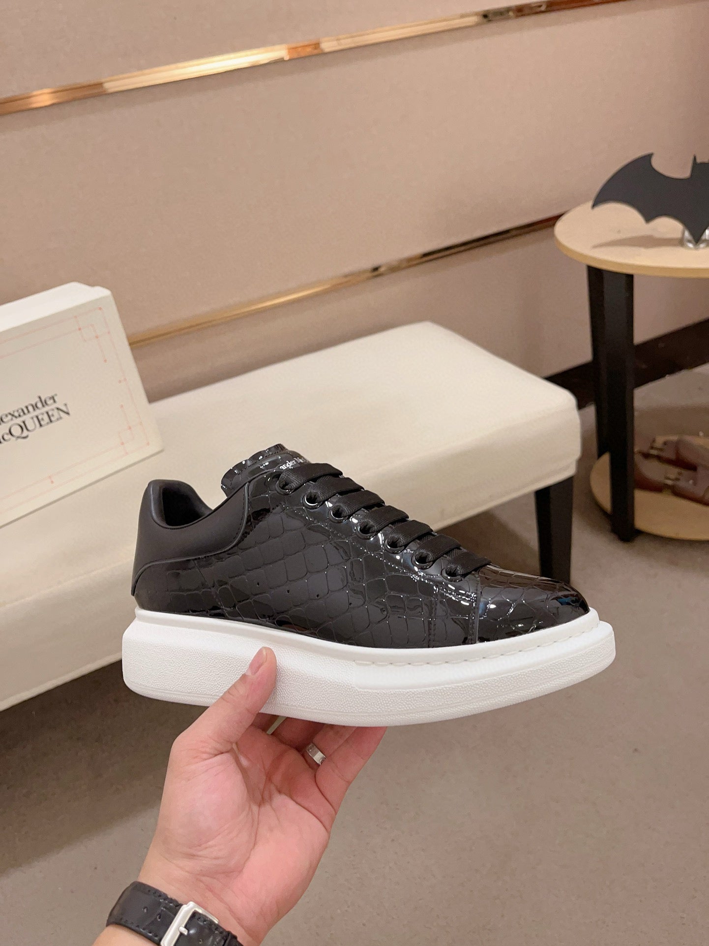 LuxluxHouse Best Quality Shoes Alexander McQueen