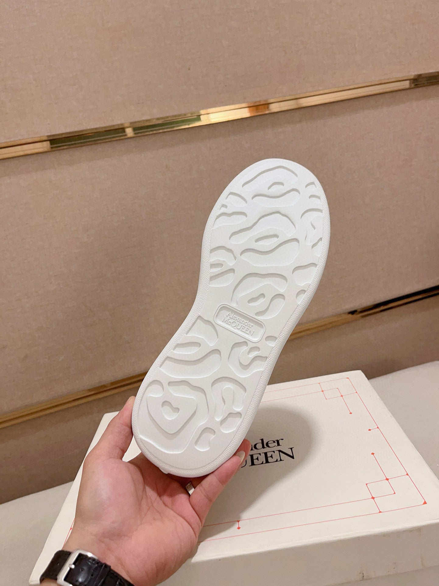 LuxluxHouse Best Quality Shoes Alexander McQueen