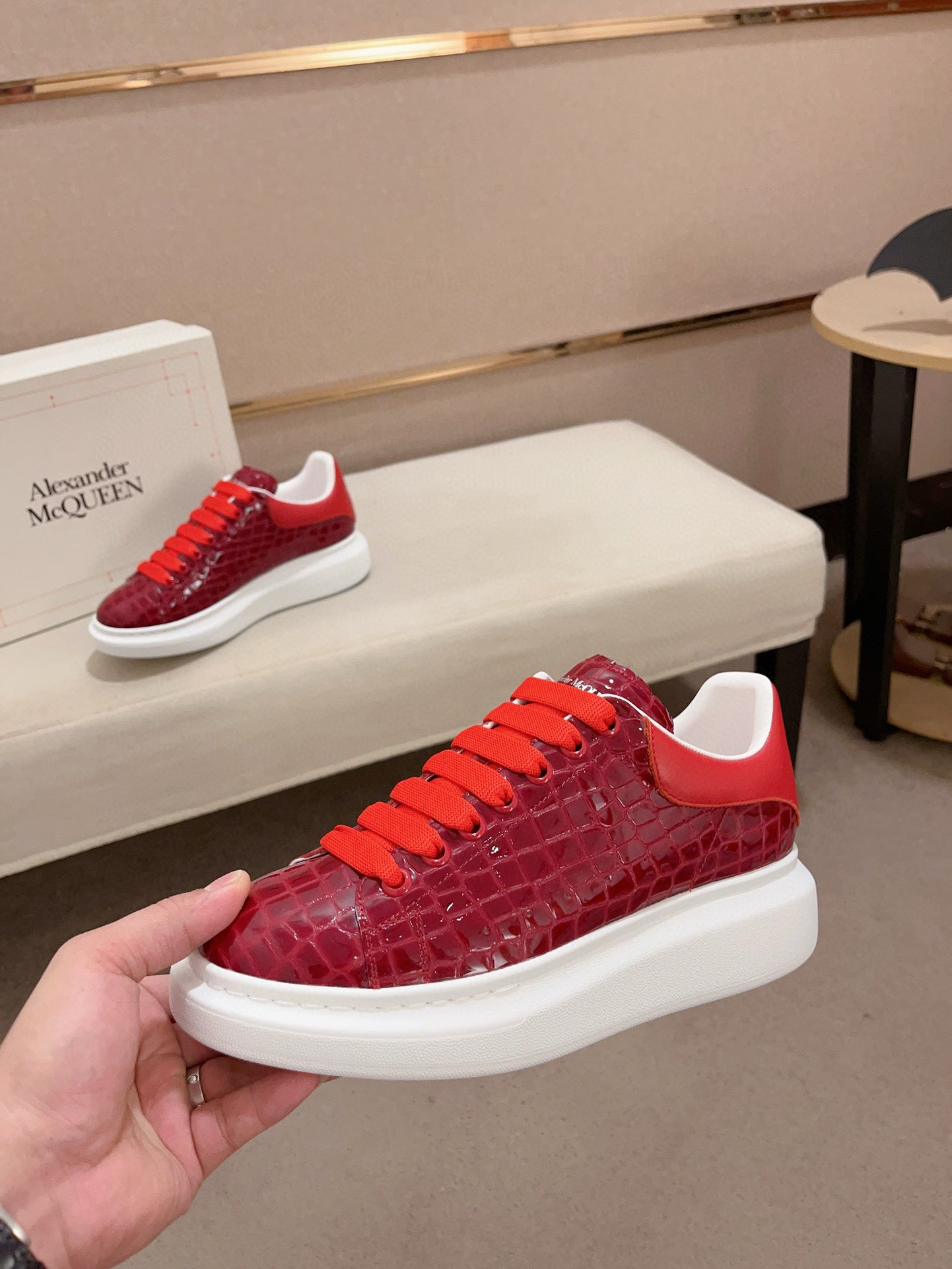 LuxluxHouse Best Quality Shoes Alexander McQueen