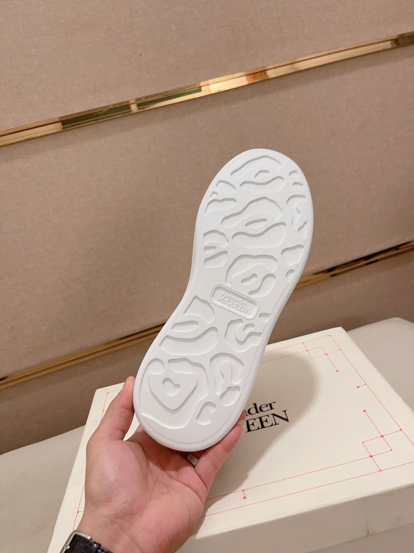 LuxluxHouse Best Quality Shoes Alexander McQueen