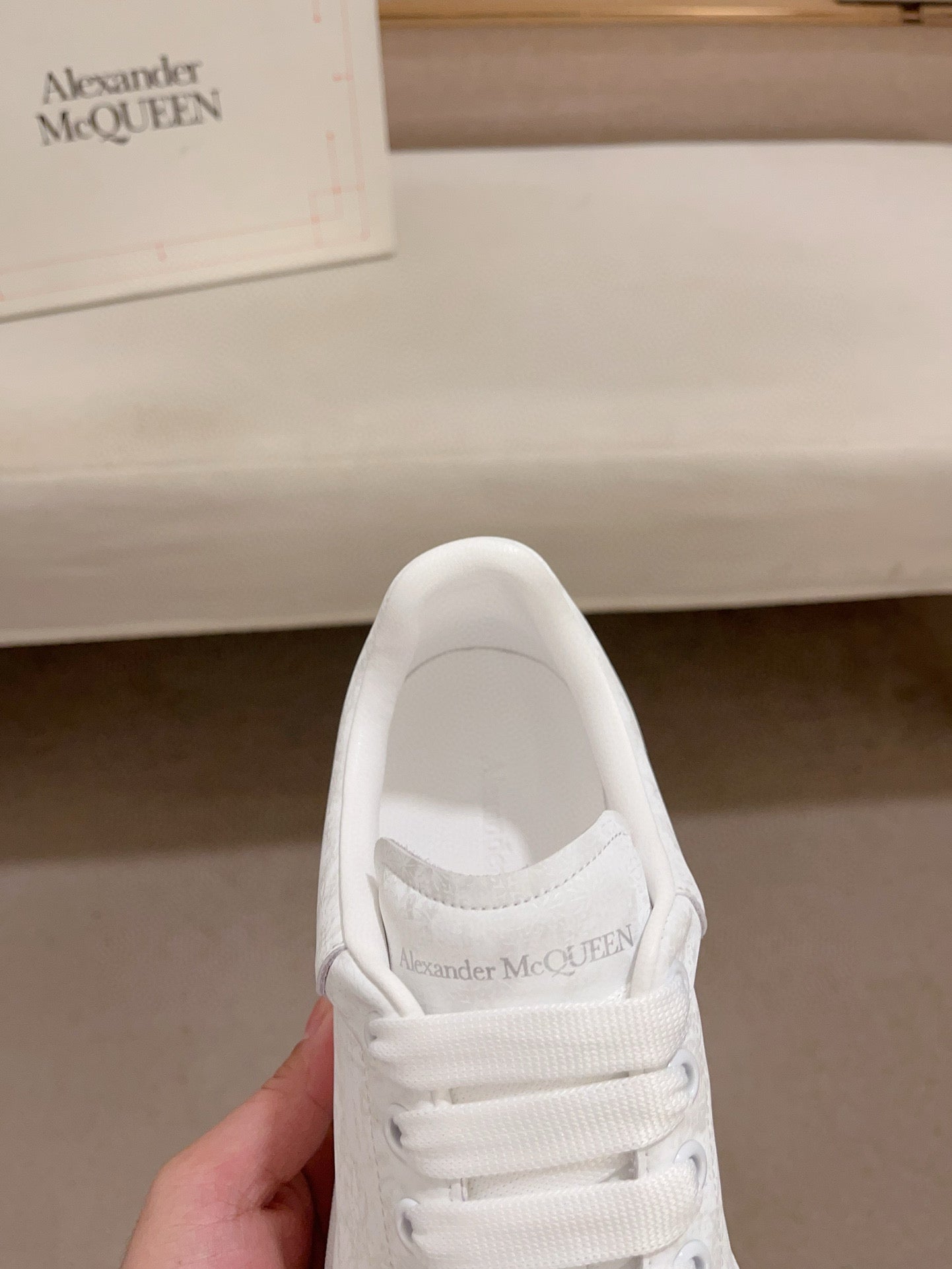 LuxluxHouse Best Quality Shoes Alexander McQueen