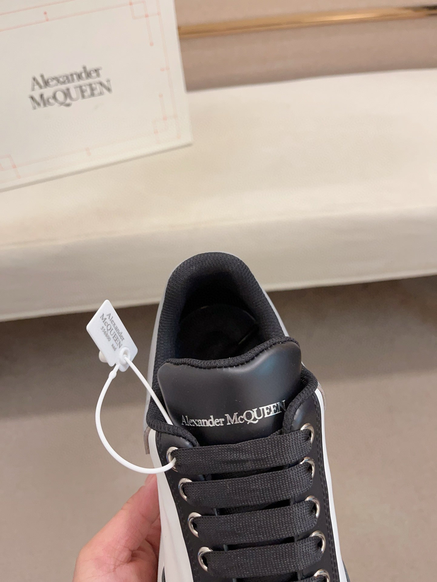 LuxluxHouse Best Quality Shoes Alexander McQueen