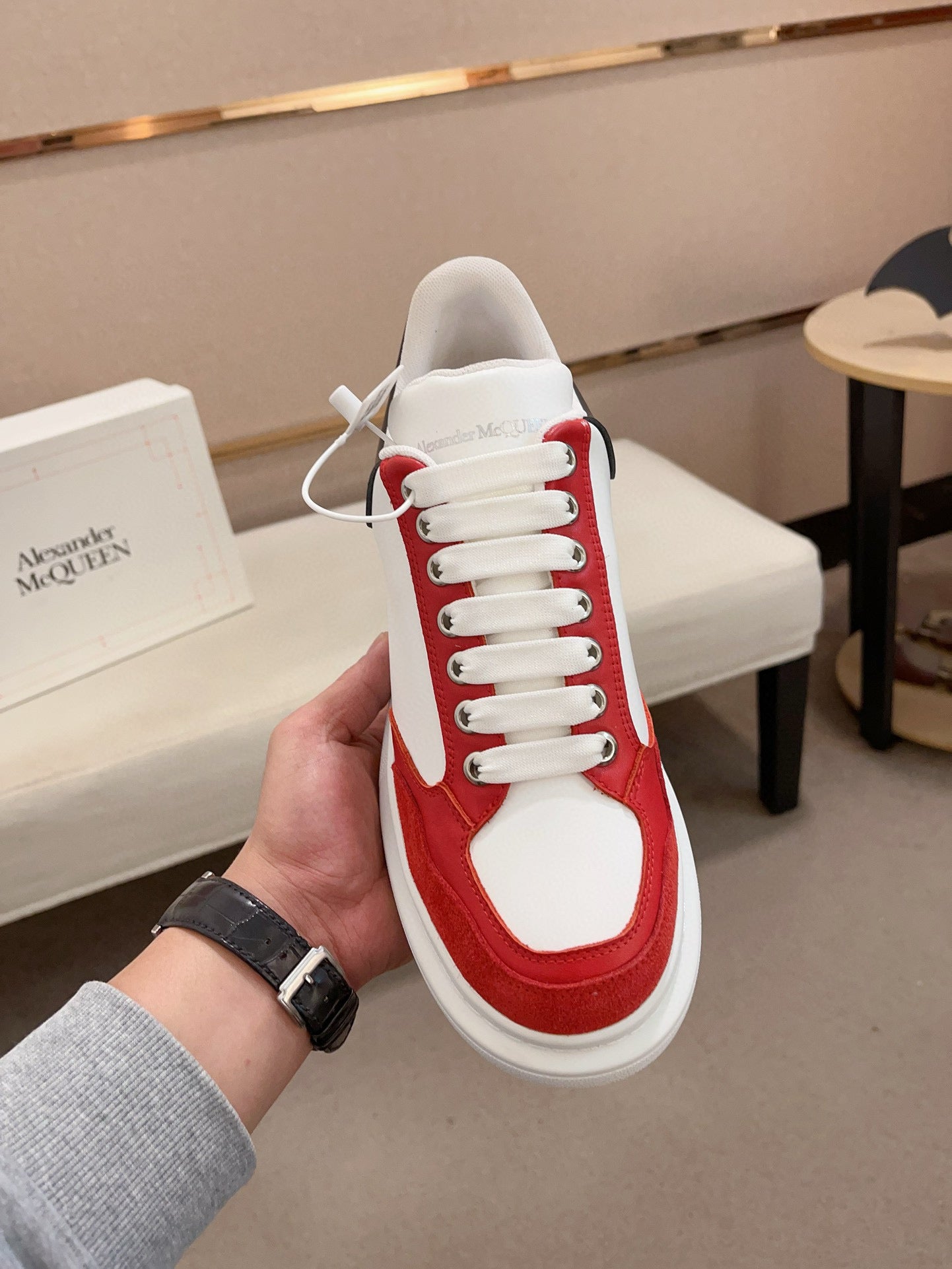 LuxluxHouse Best Quality Shoes Alexander McQueen