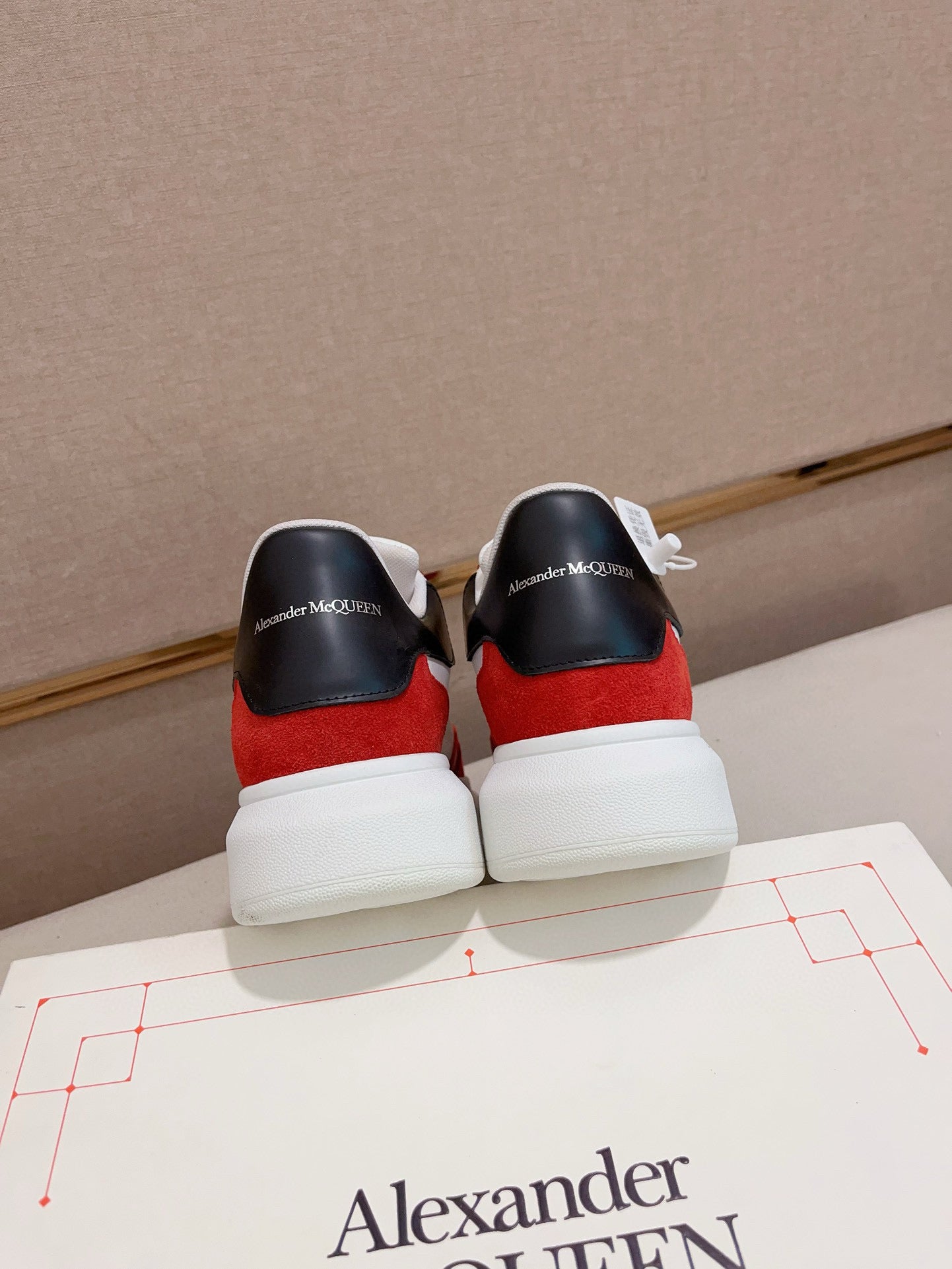 LuxluxHouse Best Quality Shoes Alexander McQueen