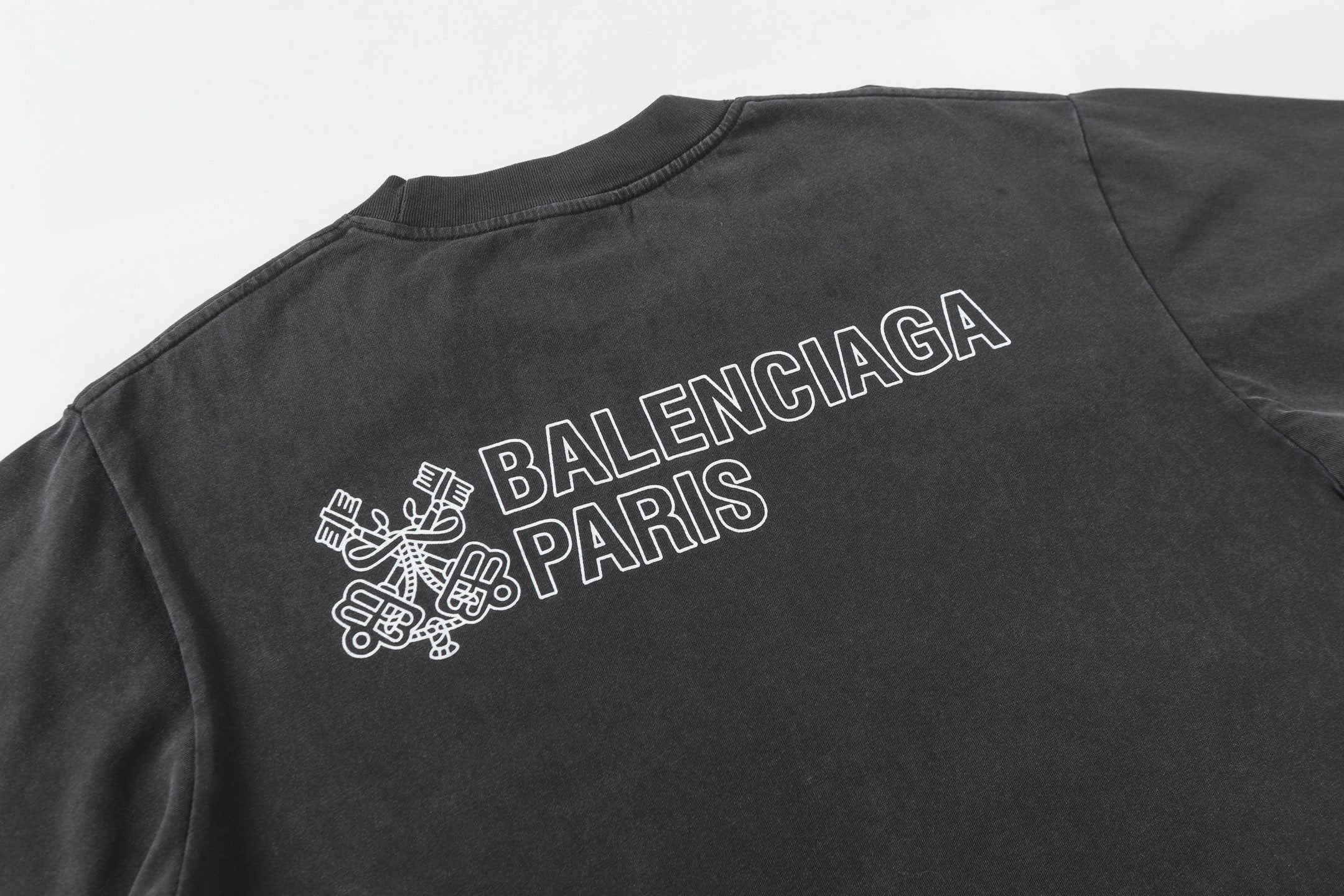 LuxluxHouse Best Quality Clothes Balenciaga T-shirt